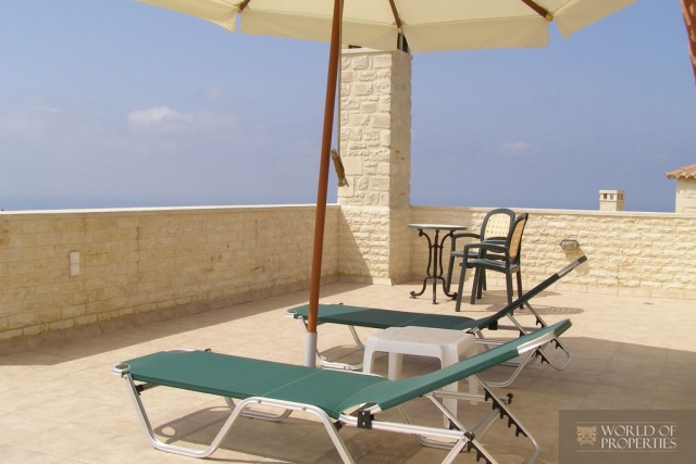 web_29 roof terrace.jpg